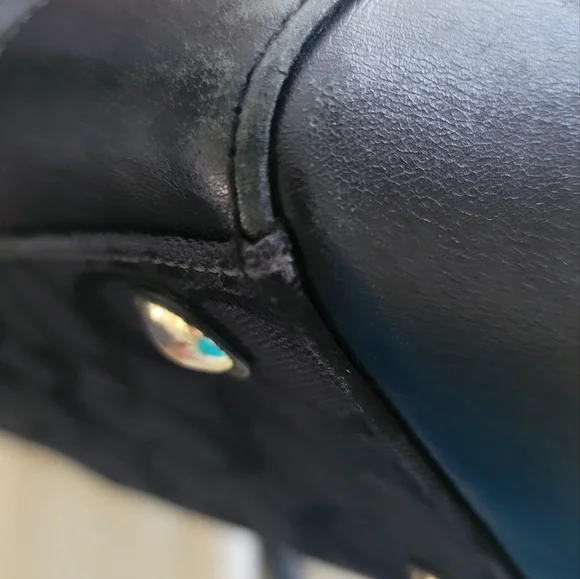 COACH Monogram Canvas Signature Logo Shoulder/ Handbag - Picture 11 of 16